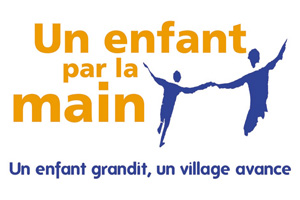 Un enfant par la main - Aide Internationale